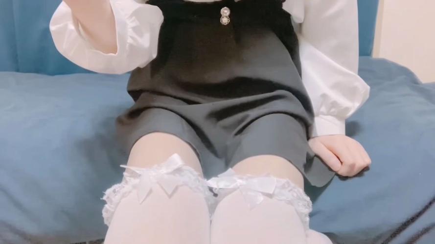 www.tg01.cc 白丝婚纱搓耳哄睡 asmr